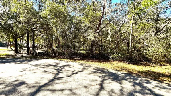 LINCOLN RD, Deland, FL 32724