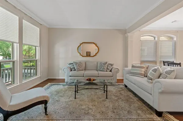 82 Sunlit Grove ST, The Woodlands, TX 77382
