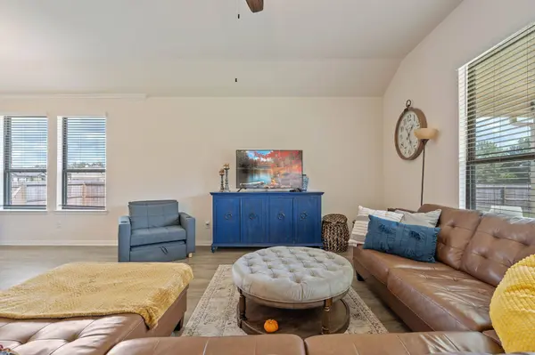 16450 Stonewall ST, Conroe, TX 77303