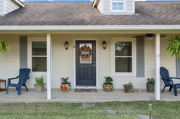 71 Long Horn LOOP, New Waverly, TX 77358