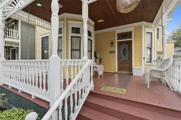 619 E 7th 1/2 ST, Houston, TX 77007