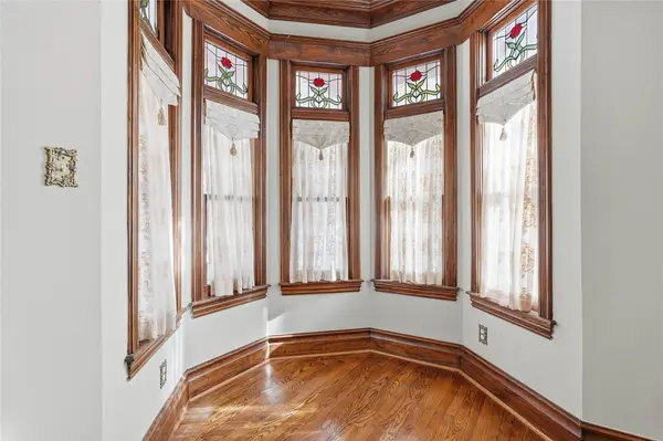 619 E 7th 1/2 ST, Houston, TX 77007