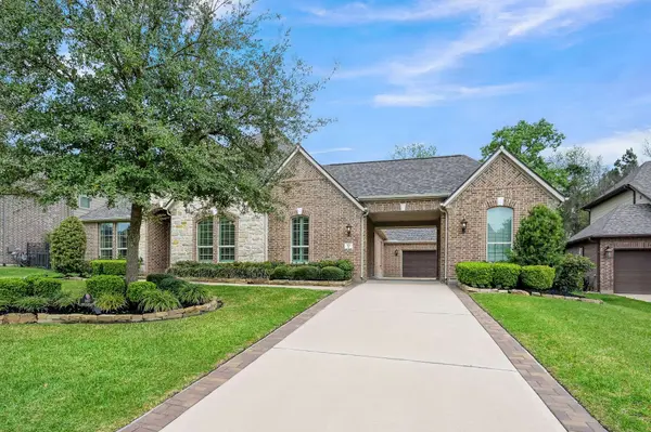 107 Grove Clover LN, Montgomery, TX 77316