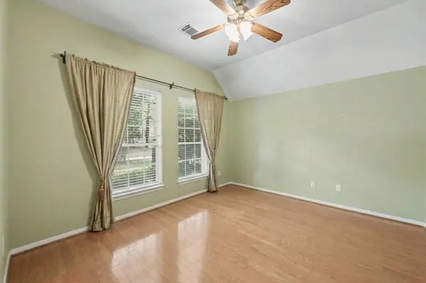 26 N Brooksedge CIR, The Woodlands, TX 77382