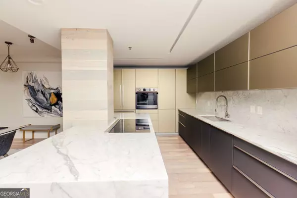 1280 W Peachtree ST NW #4003, Atlanta, GA 30309