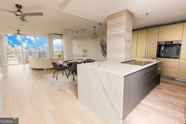 1280 W Peachtree ST NW #4003, Atlanta, GA 30309