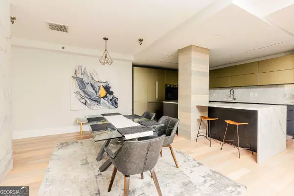 1280 W Peachtree ST NW #4003, Atlanta, GA 30309