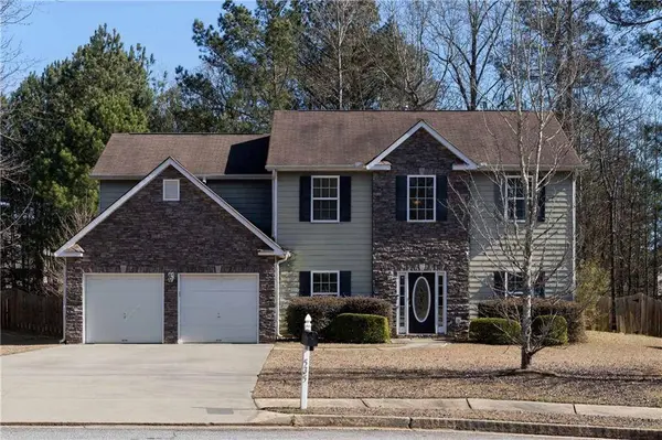 535 Gristmill LN, Hampton, GA 30228