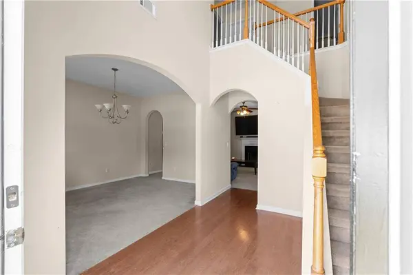 535 Gristmill LN, Hampton, GA 30228