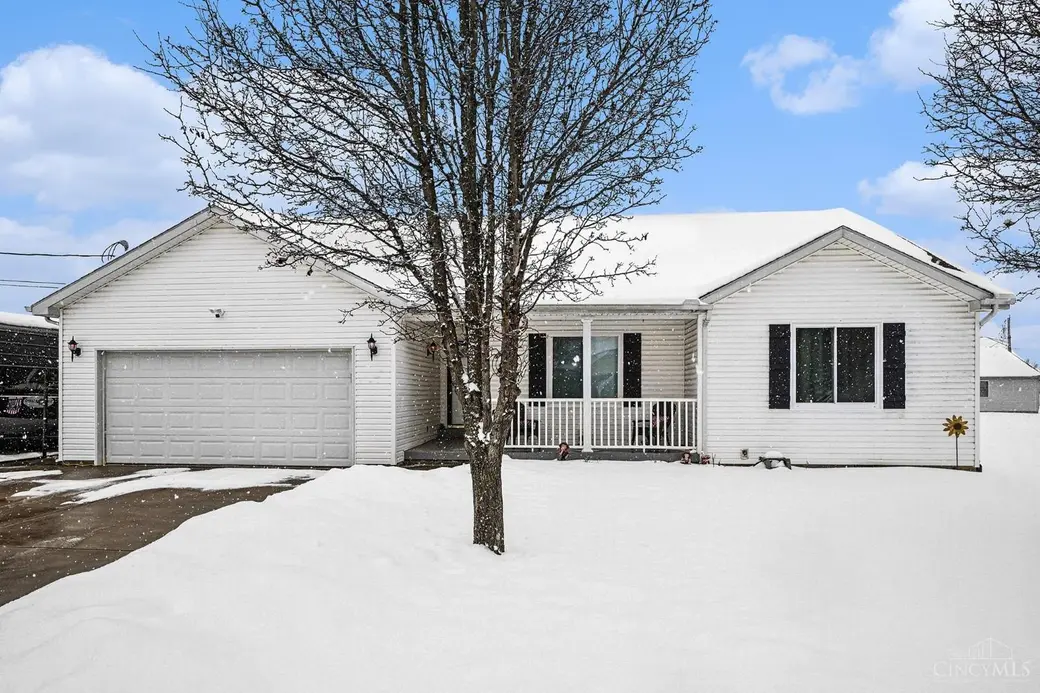 OPEN HOUSE This Sunday: Effortless One-Floor Living in a Move-In-Ready Ranch