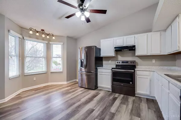 9438 Cardinal View Way, West Chester, OH 45069