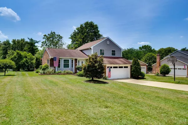 719 Signal Hill Dr, Miami Twp, OH 45150