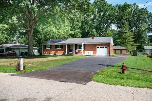 1108 Orchard Ln, Pierce Twp, OH 45102