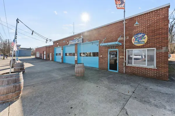 209 W Main St, Williamsburg, OH 45176