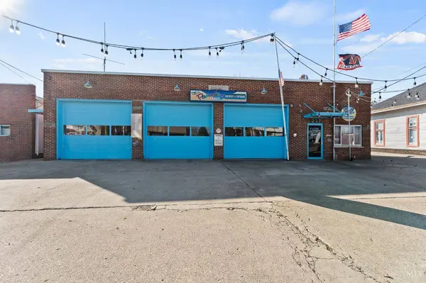 209 W Main St, Williamsburg, OH 45176