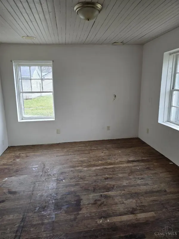 4739 Church St, Perry Twp, OH 45142