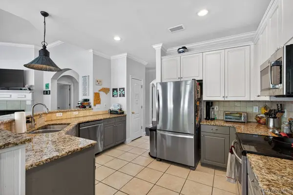 9206 Whispine CT, Montgomery, AL 36117