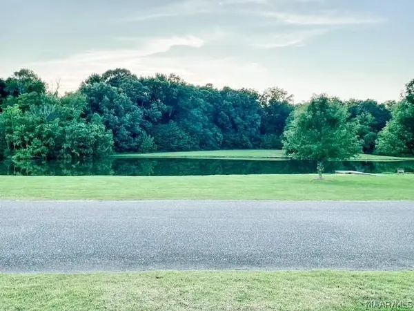 104 Ring Around RD, Montgomery, AL 36064