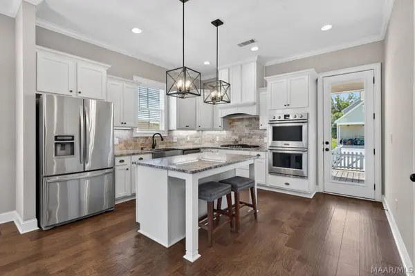 111 Forest Glen DR, Pike Road, AL 36064