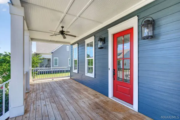111 Forest Glen DR, Pike Road, AL 36064