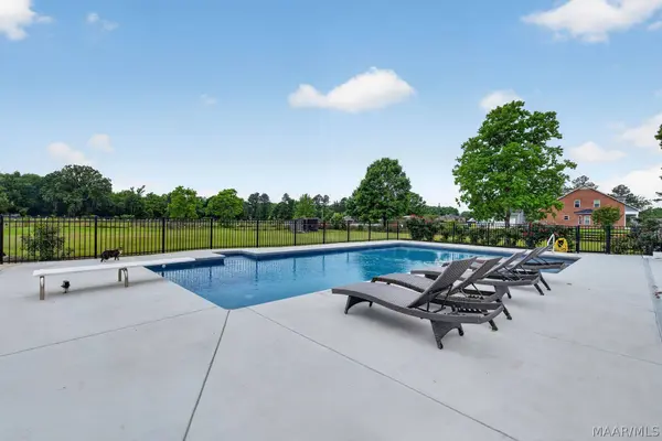 884 MERIWETHER RD, Pike Road, AL 36064
