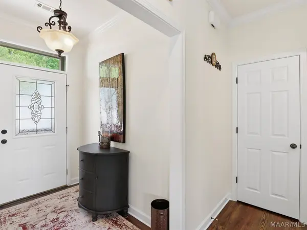 369 Honeysuckle HL, Tallassee, AL 36078