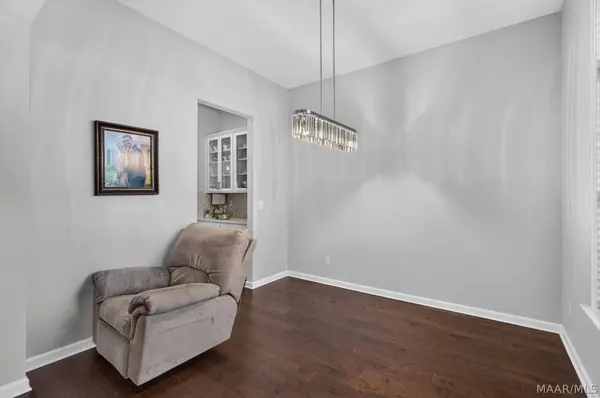 9302 CRESCENT LODGE CIR, Pike Road, AL 36064