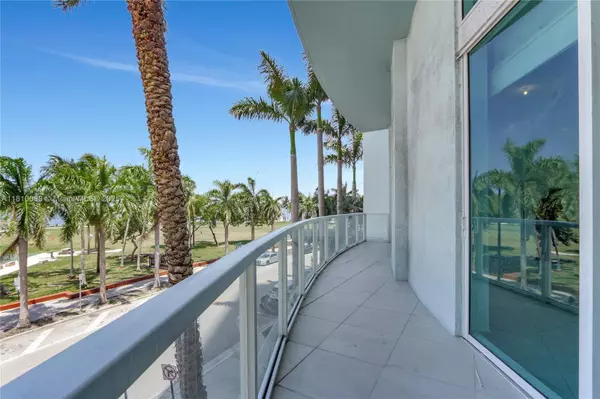 1900 N Bayshore Dr #507, Miami, FL 33132