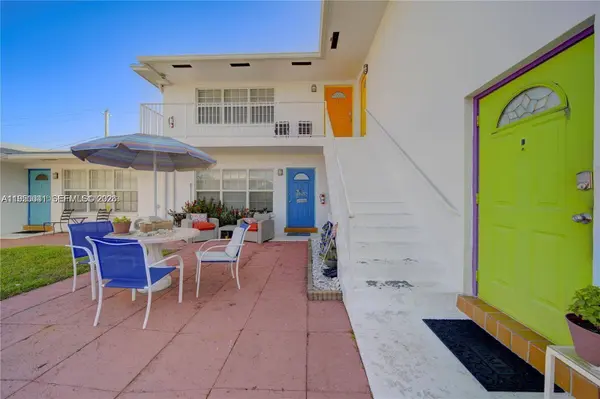 2855 NE 30th St #B, Fort Lauderdale, FL 33306