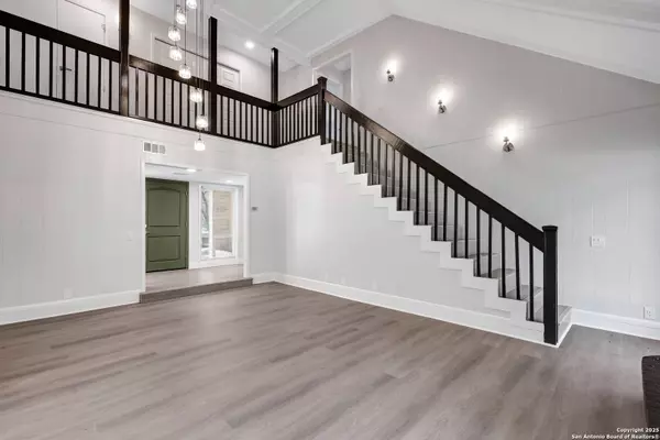 5411 Lancashire, San Antonio, TX 78230