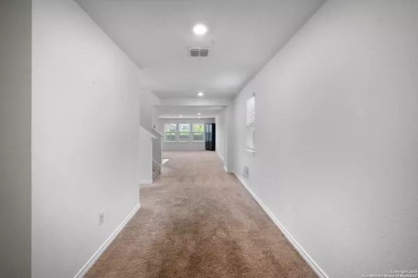 3247 Old Almonte, San Antonio, TX 78224