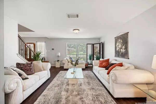 7222 Bull Creek, San Antonio, TX 78244