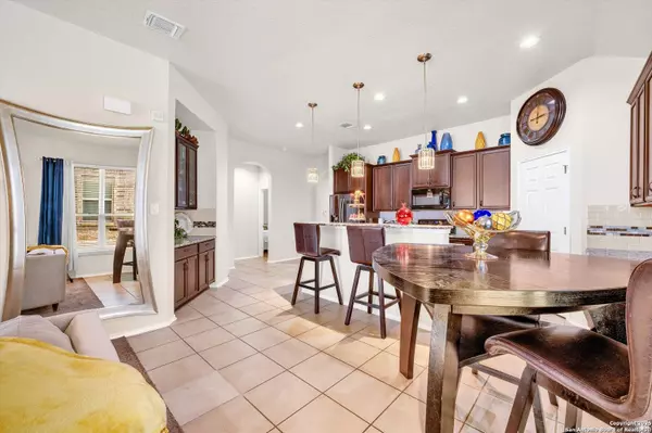 7235 Lunar Eclipse, Converse, TX 78109