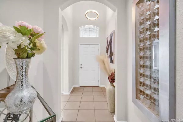 7235 Lunar Eclipse, Converse, TX 78109