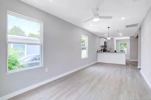 775 Yucca, San Antonio, TX 78220