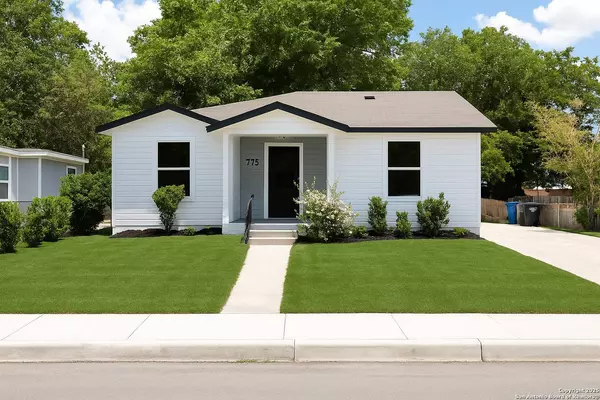 775 Yucca, San Antonio, TX 78220