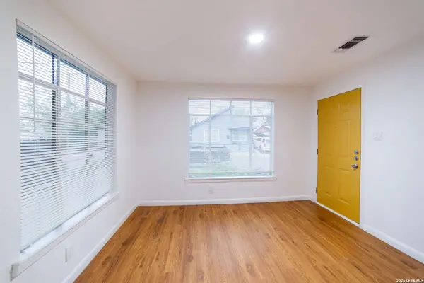 1946 Nolan, San Antonio, TX 78202