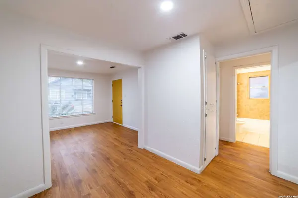 1946 Nolan, San Antonio, TX 78202