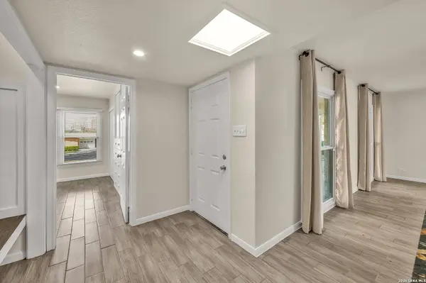 130 Dawnridge, San Antonio, TX 78213