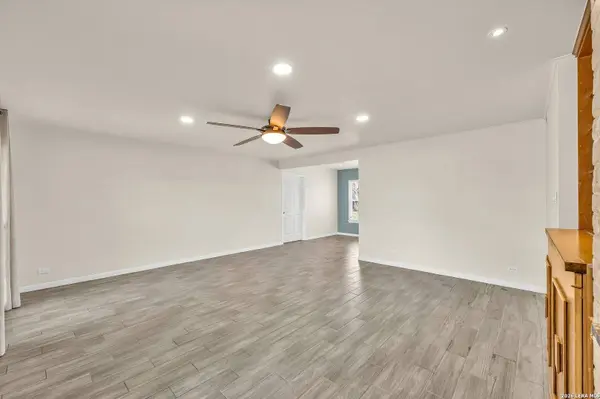 130 Dawnridge, San Antonio, TX 78213