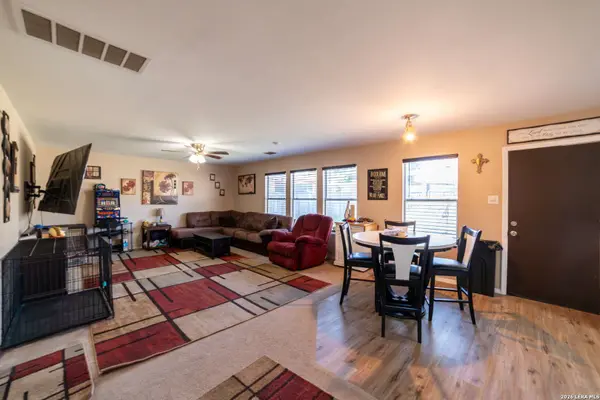 8035 River, San Antonio, TX 78249