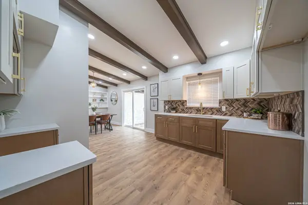 11118 Dreamland, San Antonio, TX 78230