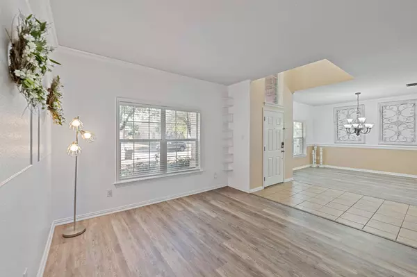 2415 Elkhorn Ranch RD, Leander, TX 78641