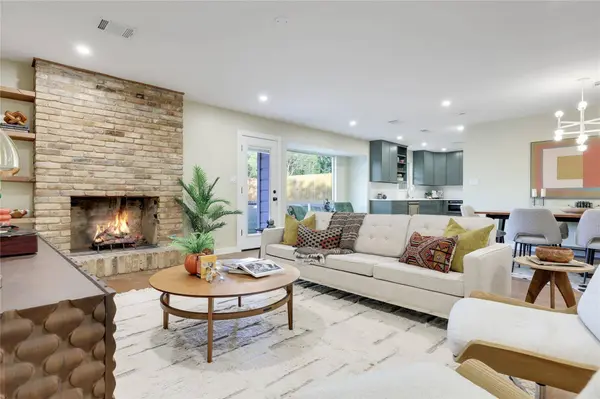 2504 Deerfoot TRL, Austin, TX 78704