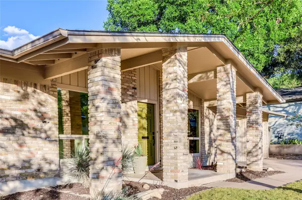 2504 Deerfoot TRL, Austin, TX 78704