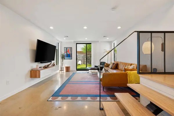 1114 E 3rd ST #1, Austin, TX 78702