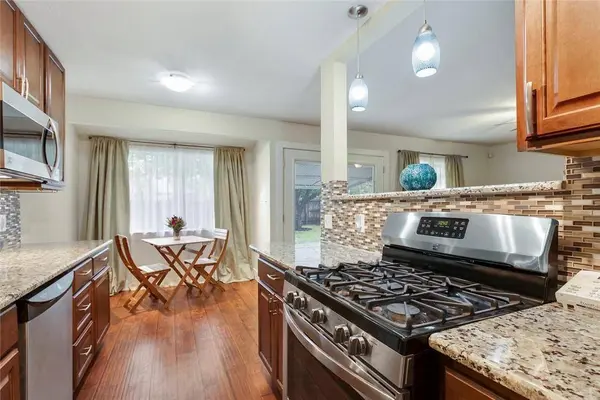 6101 Harwin LN, Austin, TX 78745