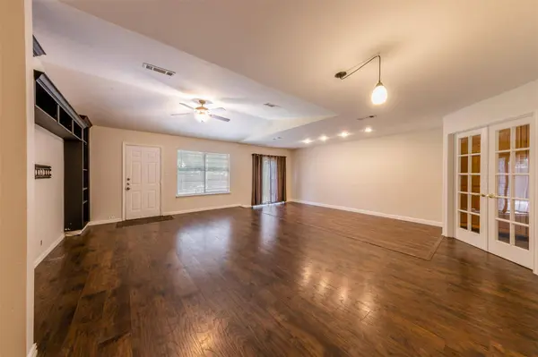 800 Easy Day CV, Austin, TX 78745