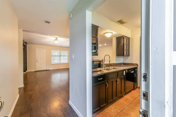 800 Easy Day CV, Austin, TX 78745
