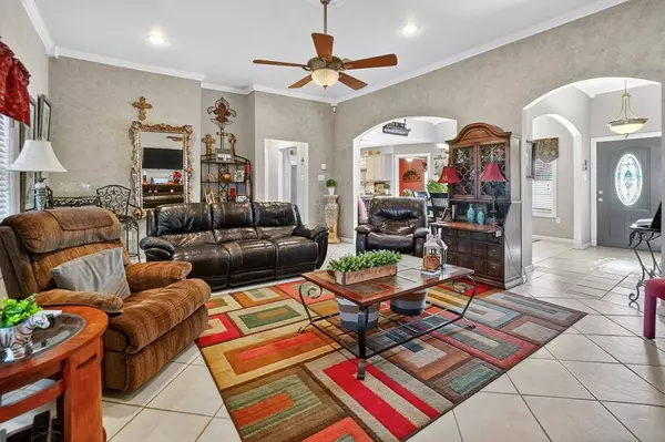 1303 Lynn Ave, Midland, TX 79705